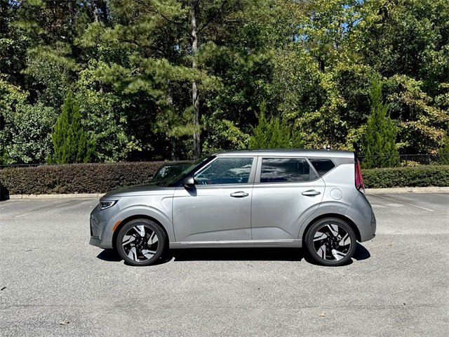 2024 Kia Soul GT-Line photo 2