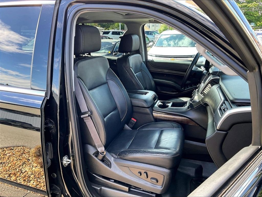 Used 2017 Black Chevrolet LT image 11
