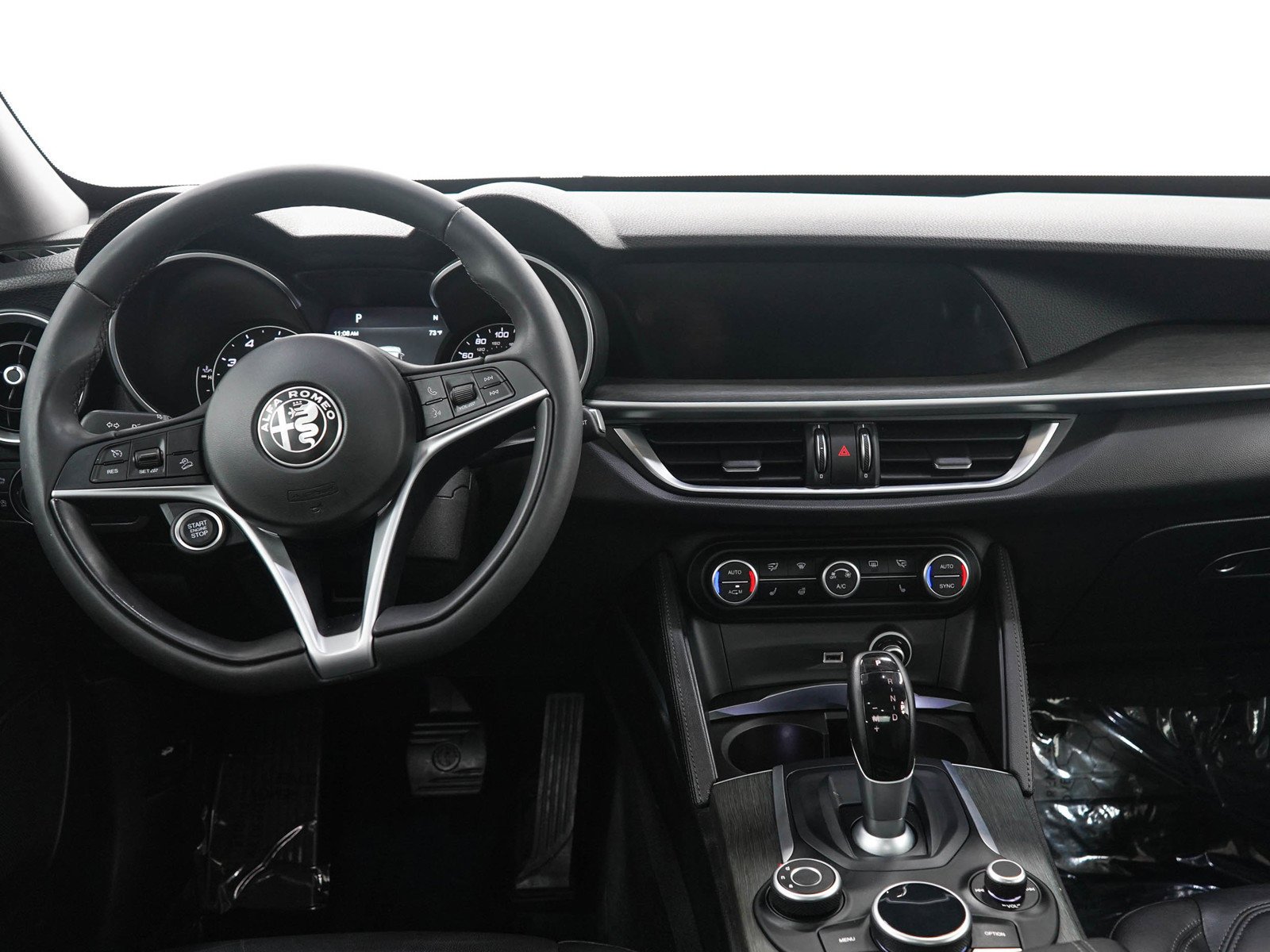 Used 2019 Alfa Rosso Alfa Romeo Ti image 16