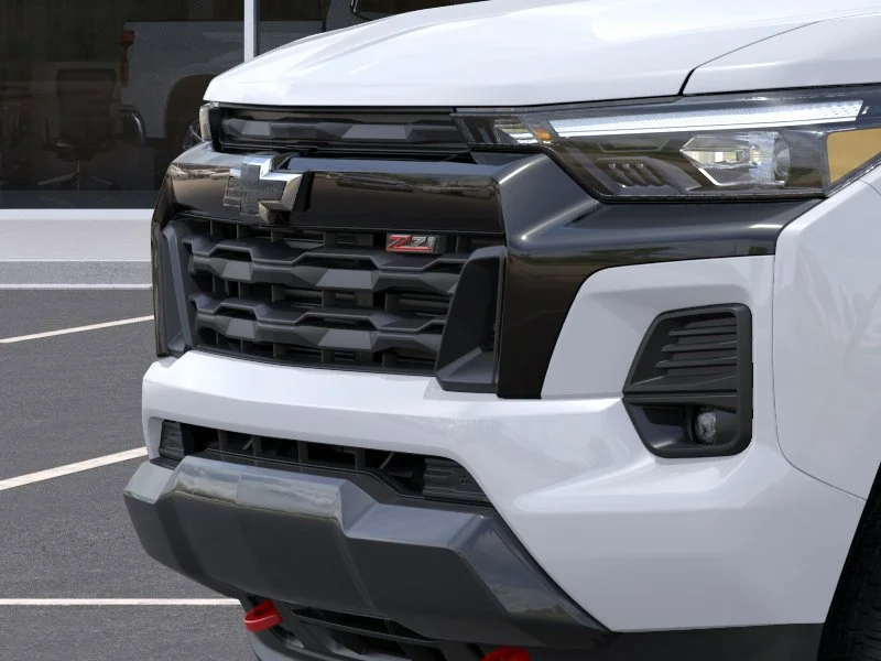 2026 Chevrolet Colorado Z71 - Photo 13