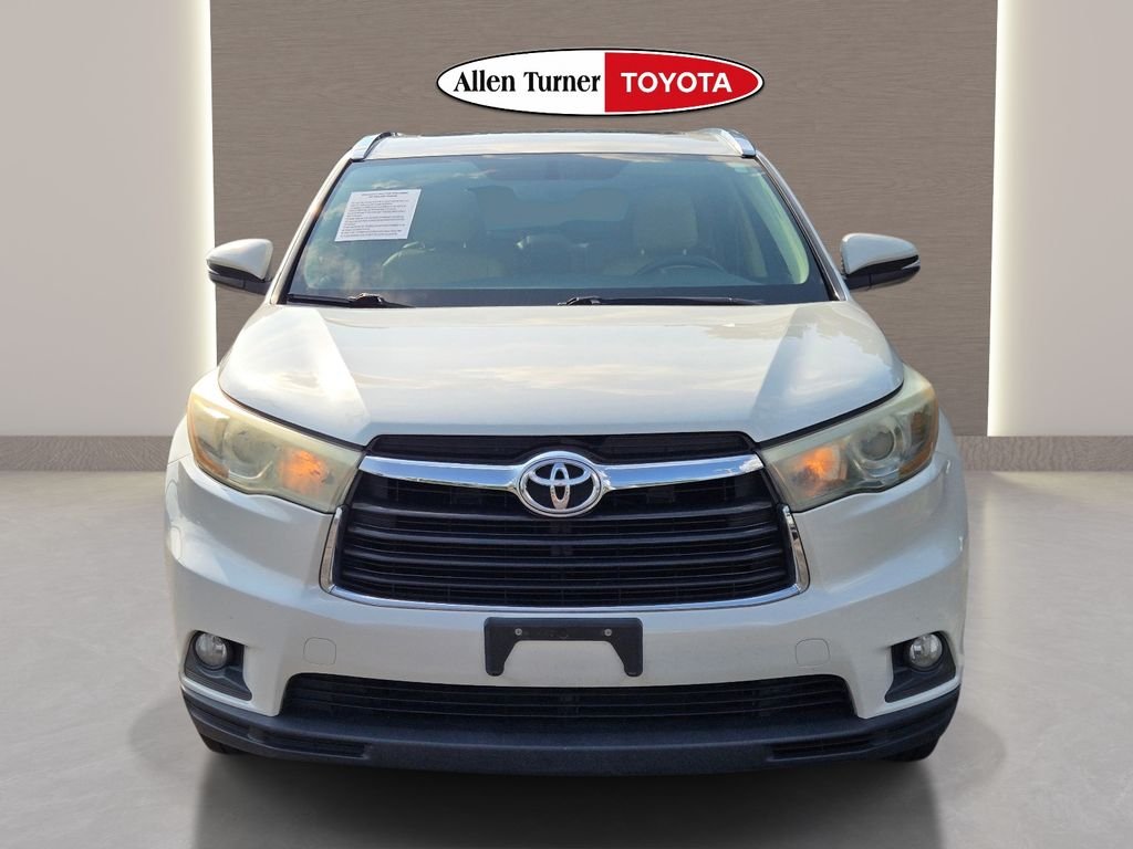 Used 2015 Toyota Highlander XLE with VIN 5TDKKRFHXFS108927 for sale in Auburn, AL