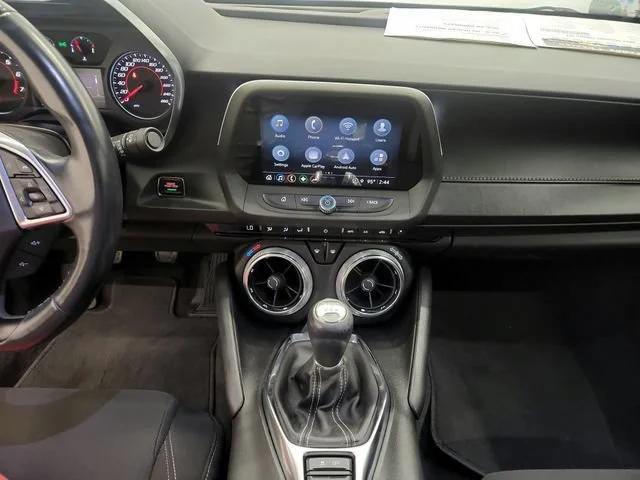 2021 Chevrolet Camaro 1LT - Photo 35