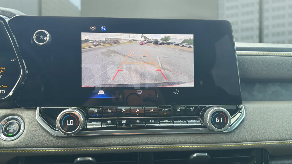 Used 2023 White Chevrolet ZR2 image 25