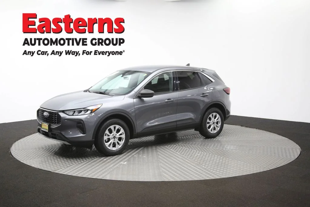 Used 2024 Gray Ford Active image 57