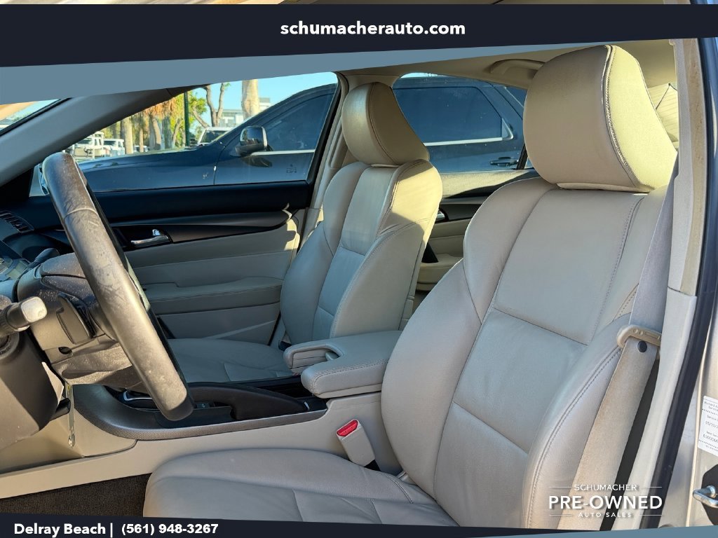 Used 2013 White Acura 3.5 image 8
