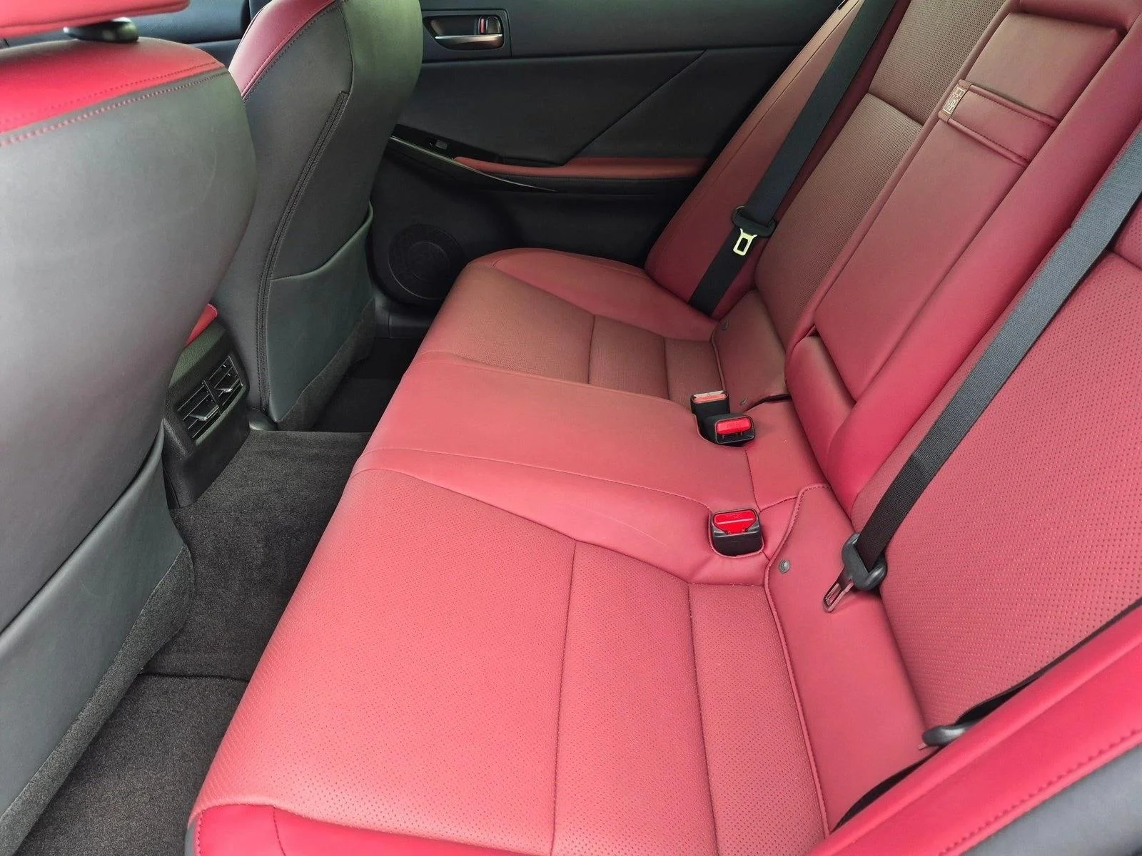 Certified Used 2025 Ultra White Lexus F SPORT DESIGN image 17