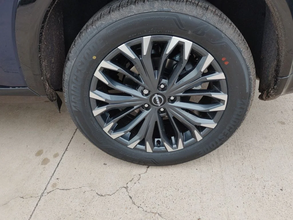 New 2026 Deep Ocean Blue Pearl Nissan Platinum image 30