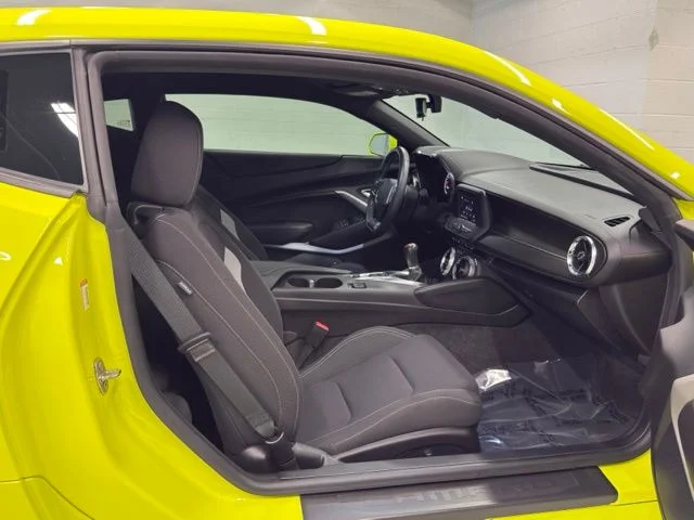Used 2021  Chevrolet LT1 image 15