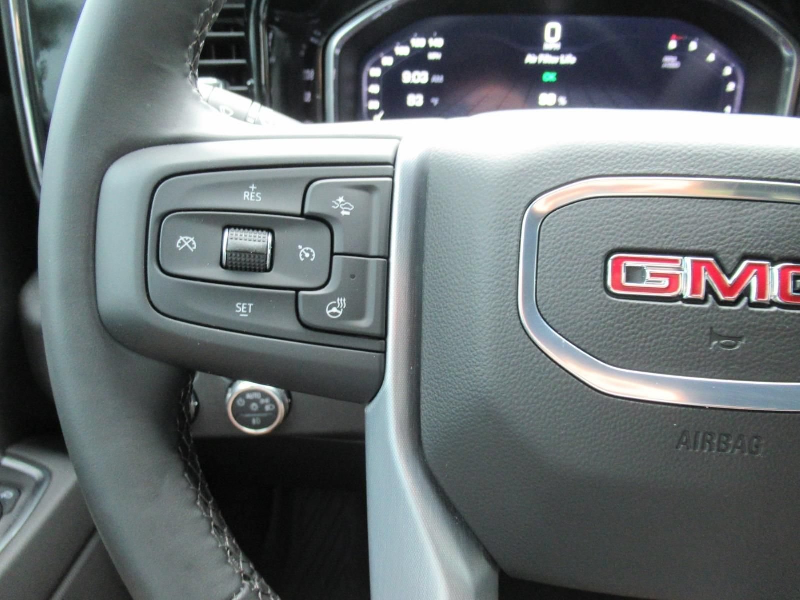 Used 2024 Summit White GMC Elevation image 21
