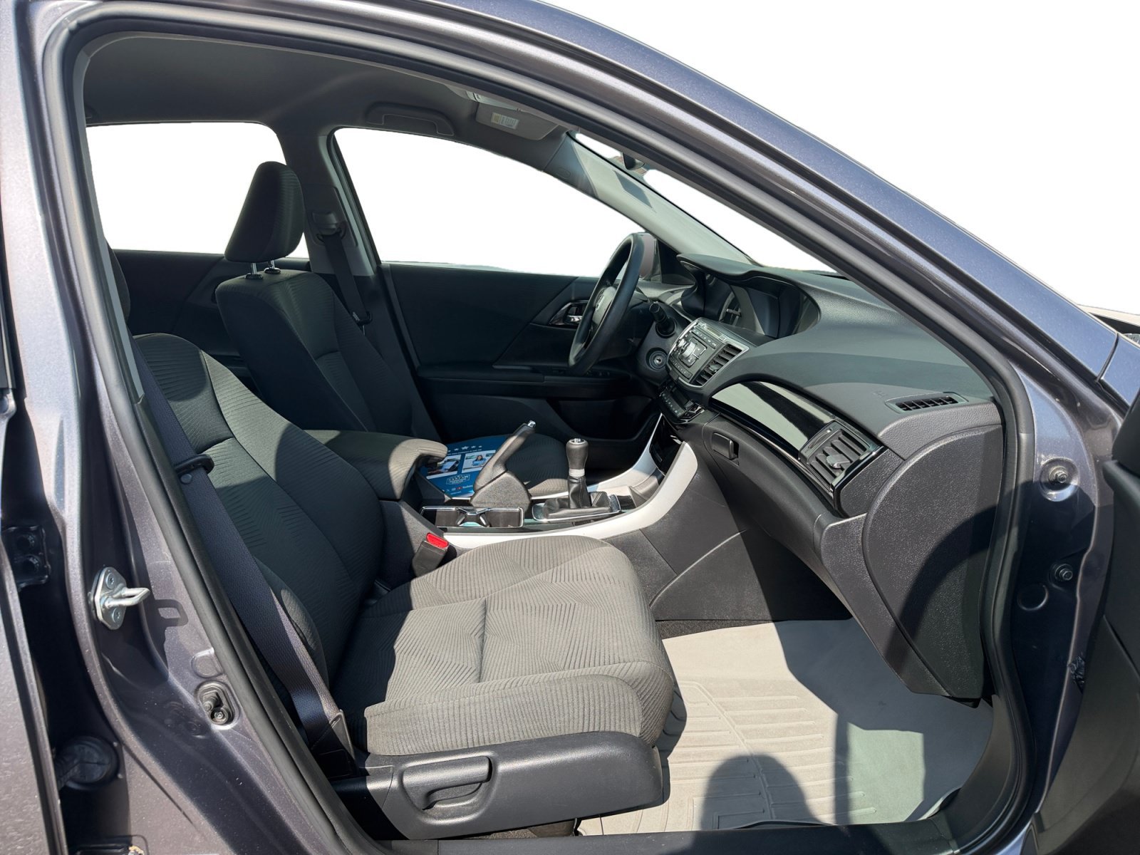 Used 2017 Gray Honda LX image 26