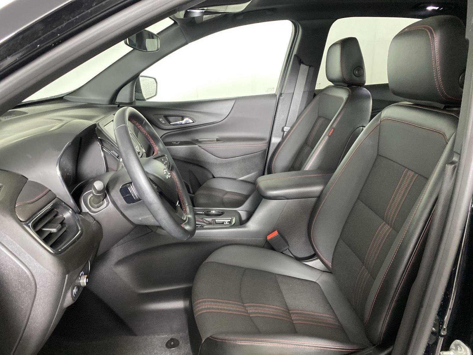 Used 2024  Chevrolet  image 10