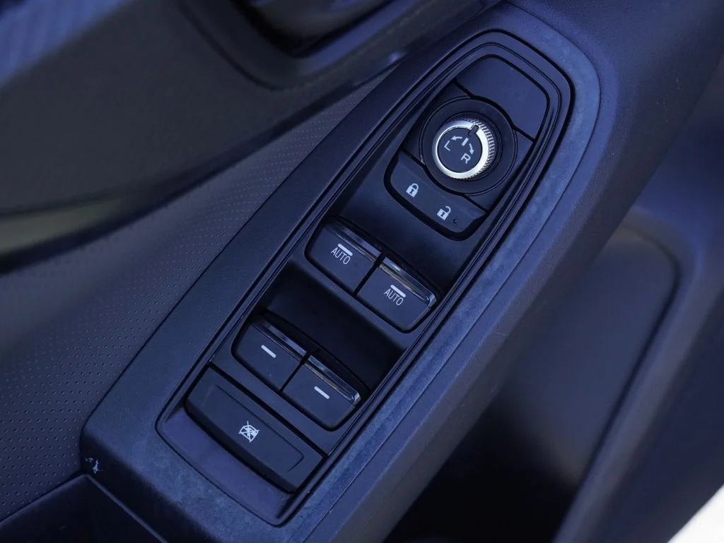 Used 2022  Subaru Sport image 8