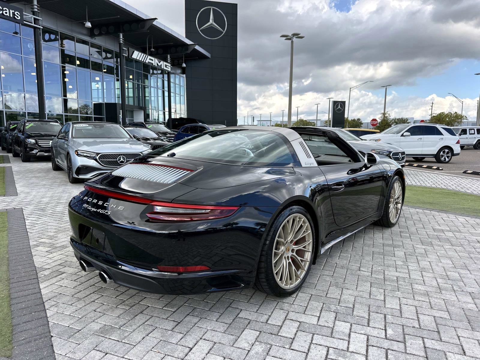 2019 Porsche 911 Targa 4 GTS Exclusive Series photo 4