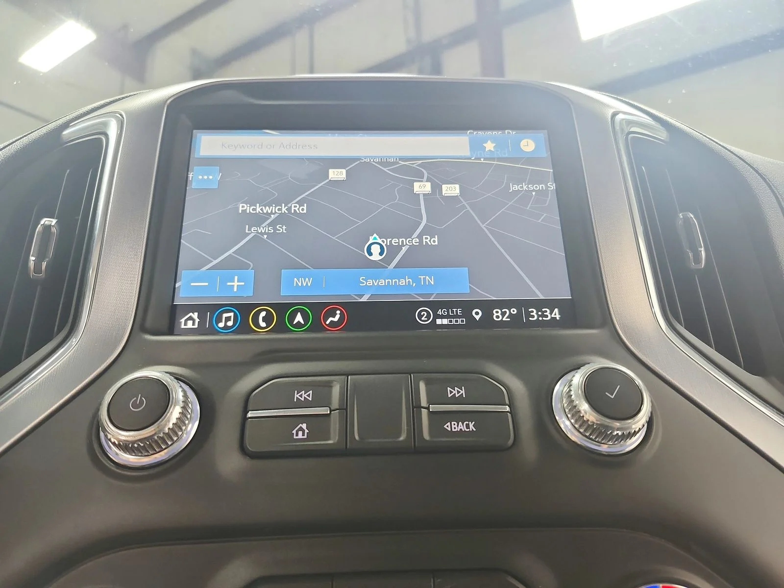 Used 2021 Quicksilver Metallic GMC SLT image 31