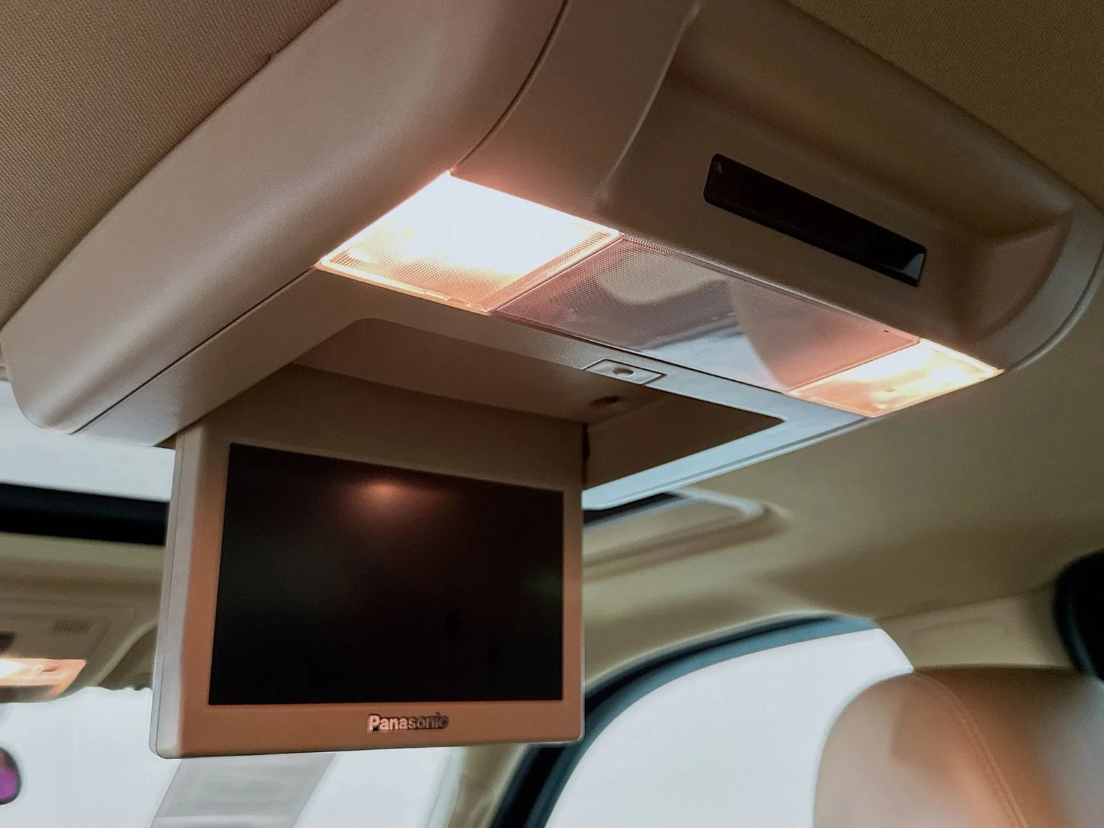 Used 2010 Red Jewel Tintcoat Chevrolet LTZ image 27