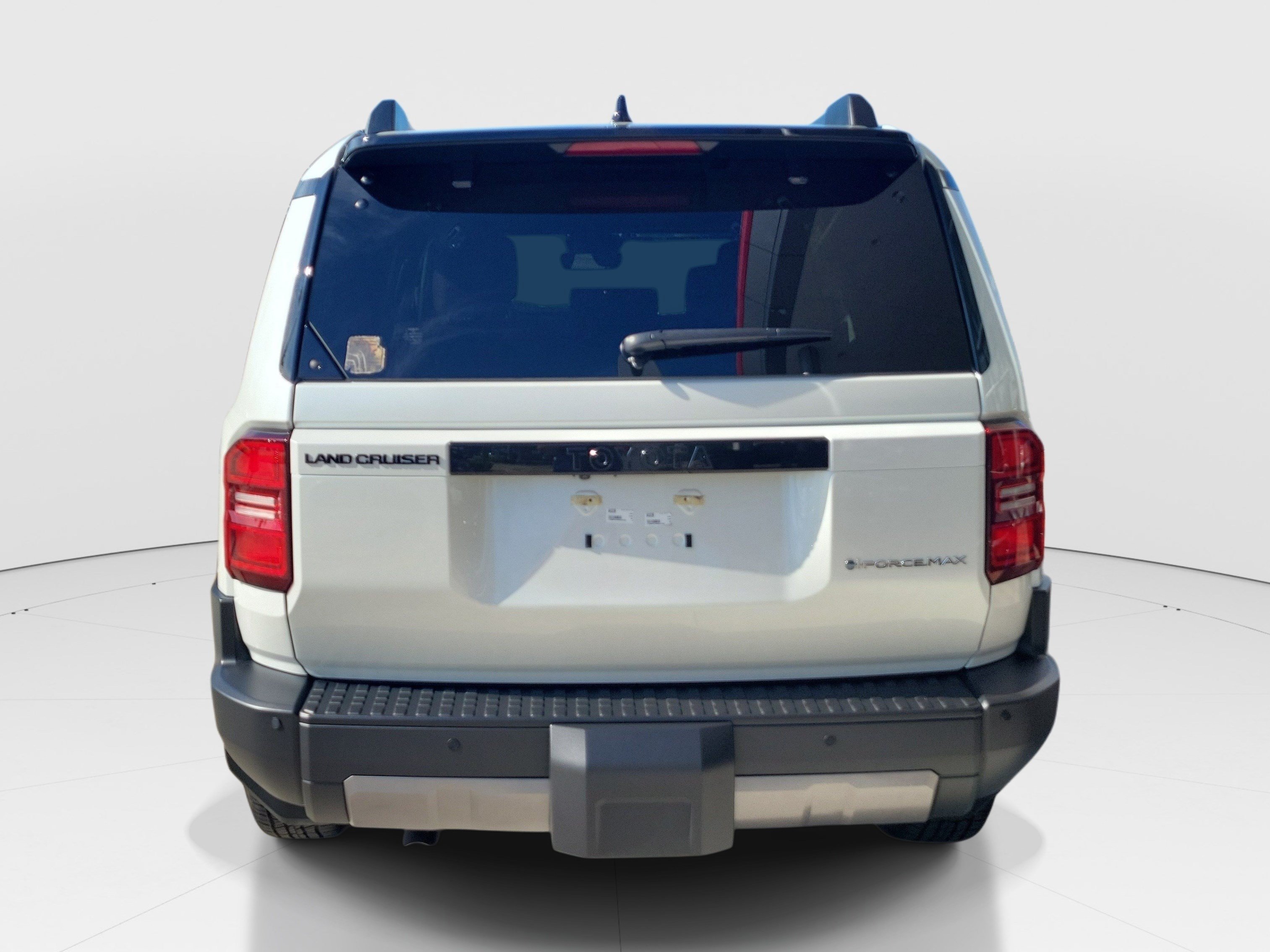 Used 2025 Pearl Toyota Base image 6