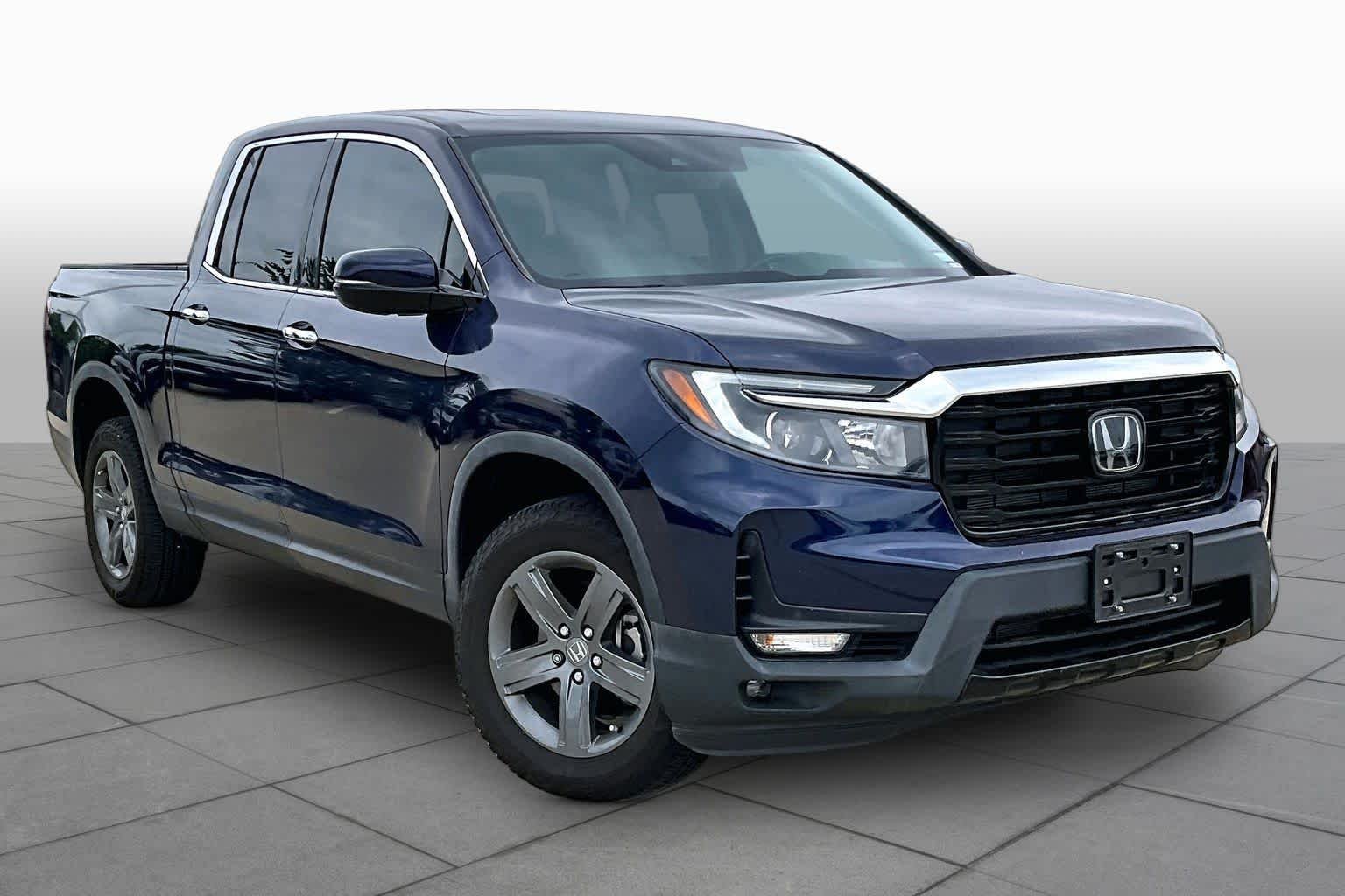 Used 2023 Obsidian Blue Pearl Honda RTL-E image 3