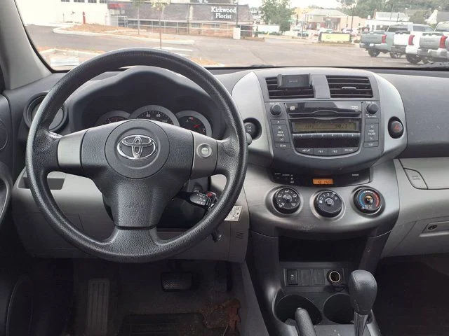 Used 2011 Black Toyota Base image 5