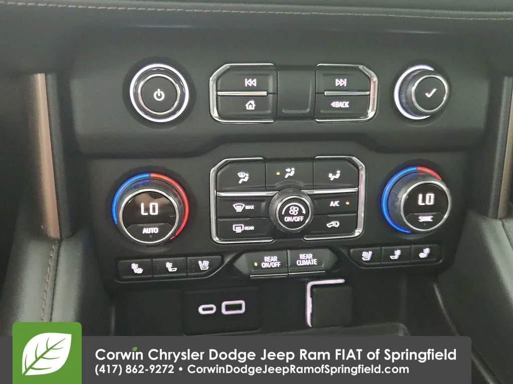Used 2022 Gray Chevrolet High Country image 26