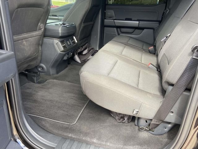 Used 2024 Agate Black Metallic Ford XLT image 9