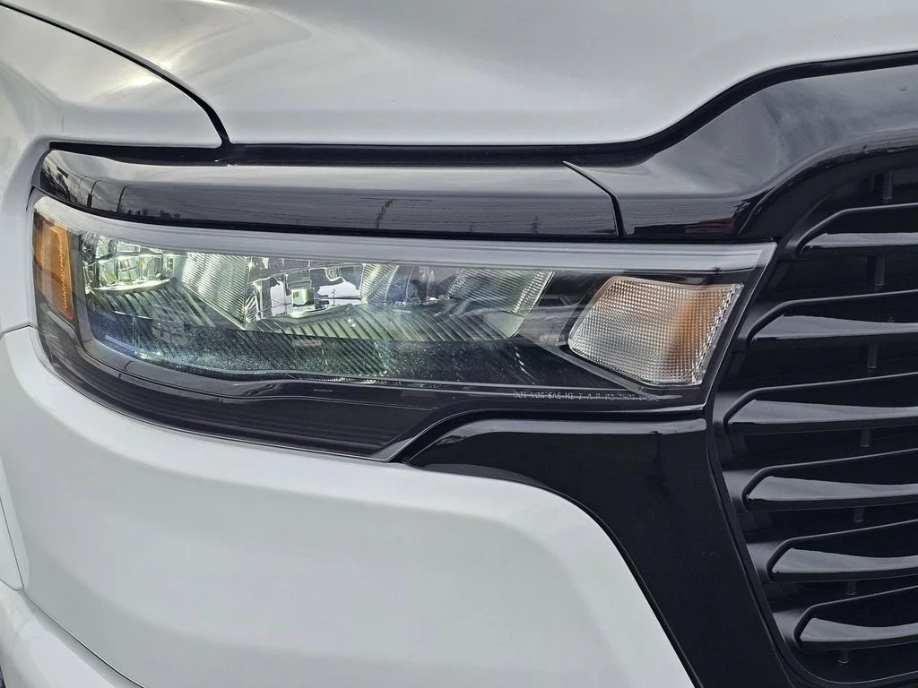 New 2026 Bright White Clear-Coat Exterior Paint RAM Laramie image 4