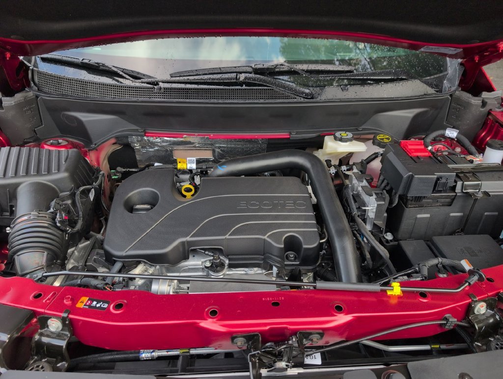 2027 Chevrolet Equinox RS - Photo 13