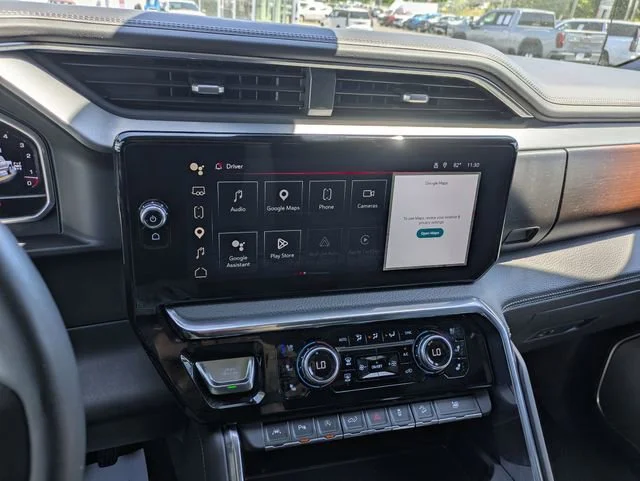 Used 2023 Onyx Black GMC Denali image 20
