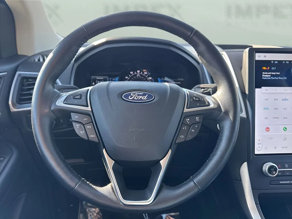 Used 2023 Red Ford SEL image 13