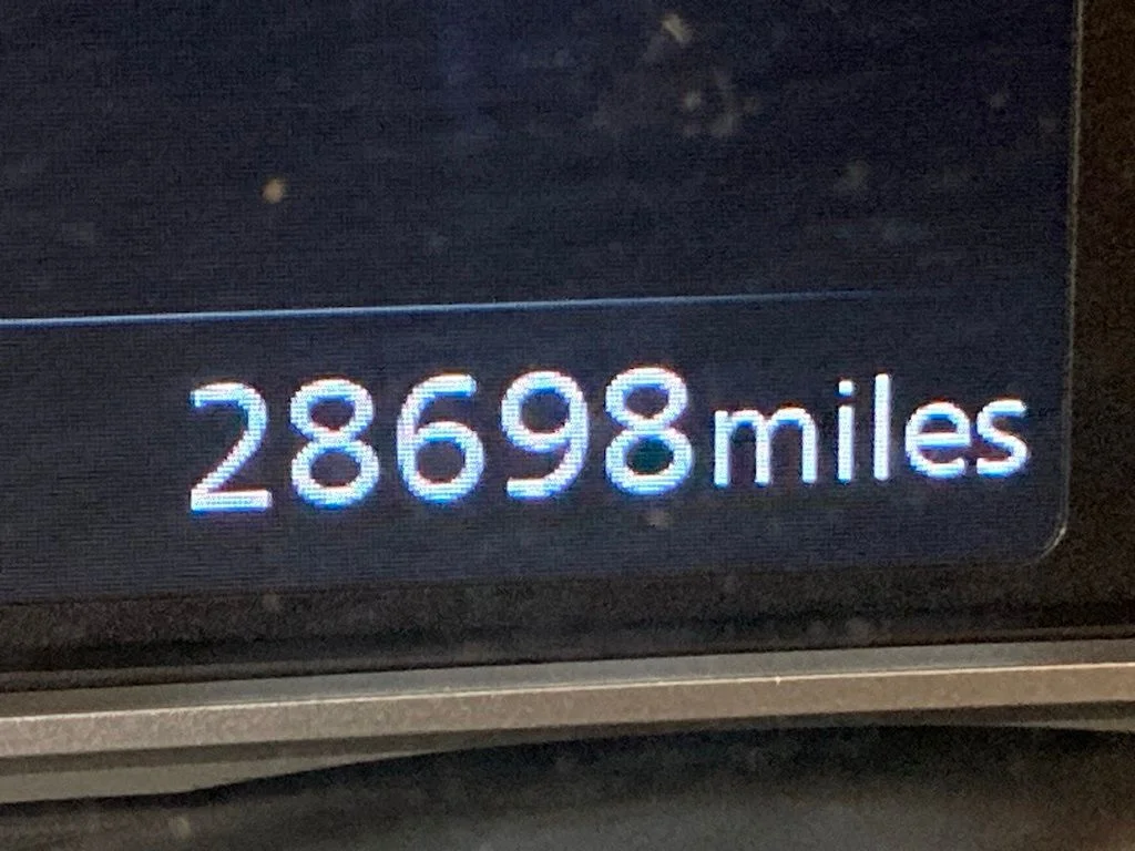 Used 2025 Black Nissan 1.6 SV image 8