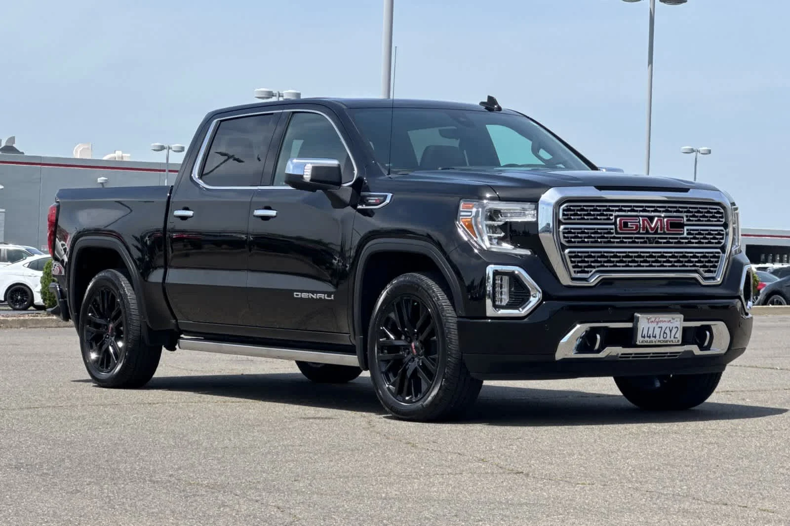 Used 2020 Onyx Black GMC Denali image 5
