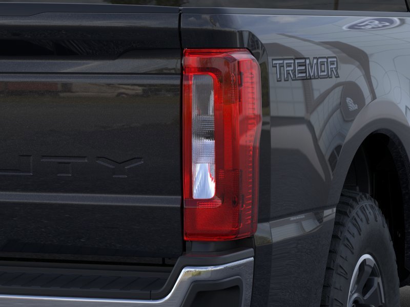 New 2026 Agate Black Metallic Ford XLT image 21