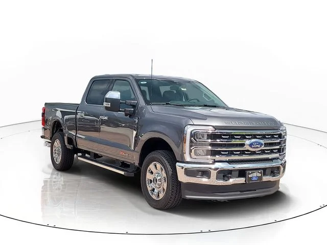 New 2026 Gray Metallic Ford Lariat image 3