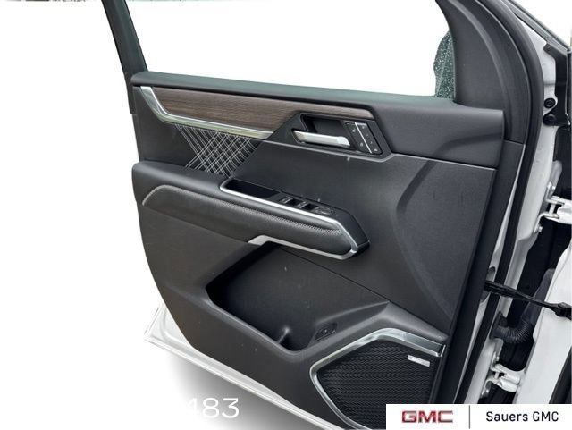 2024 GMC Acadia Denali - Photo 9