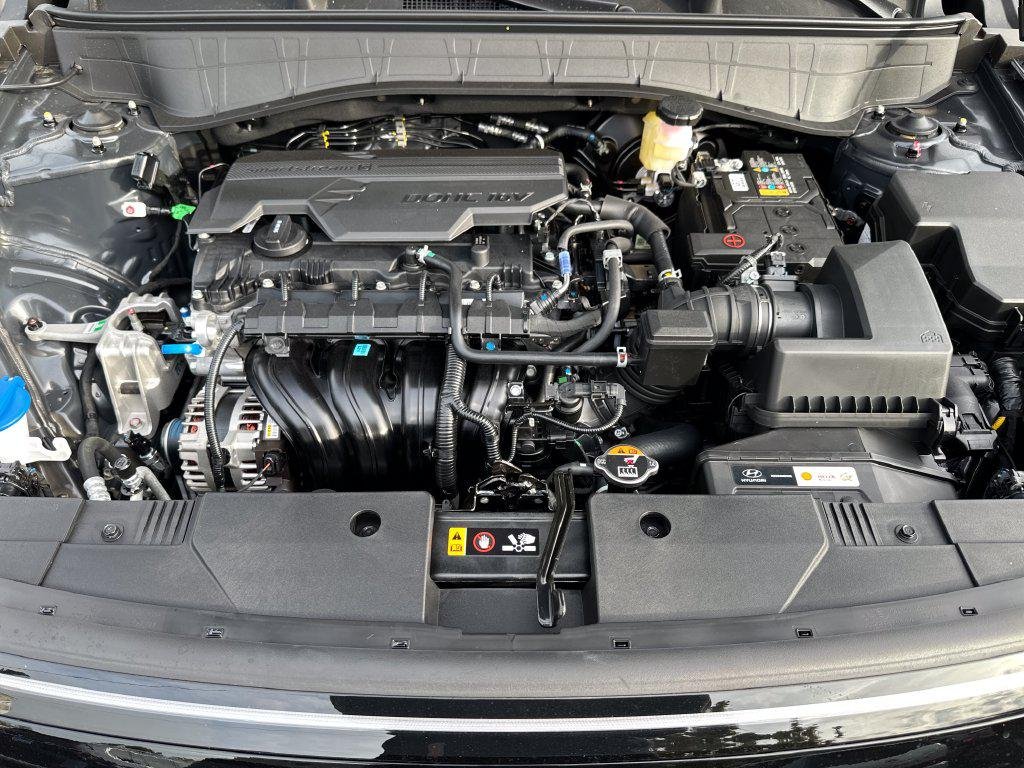 New 2027 Black Hyundai SEL Sport AWD image 12
