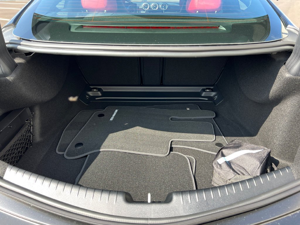New 2027 MANUFAKTUR exclusive graphite grey magno Mercedes-Benz AMG® CLE 53 4MATIC+ Coupe image 44