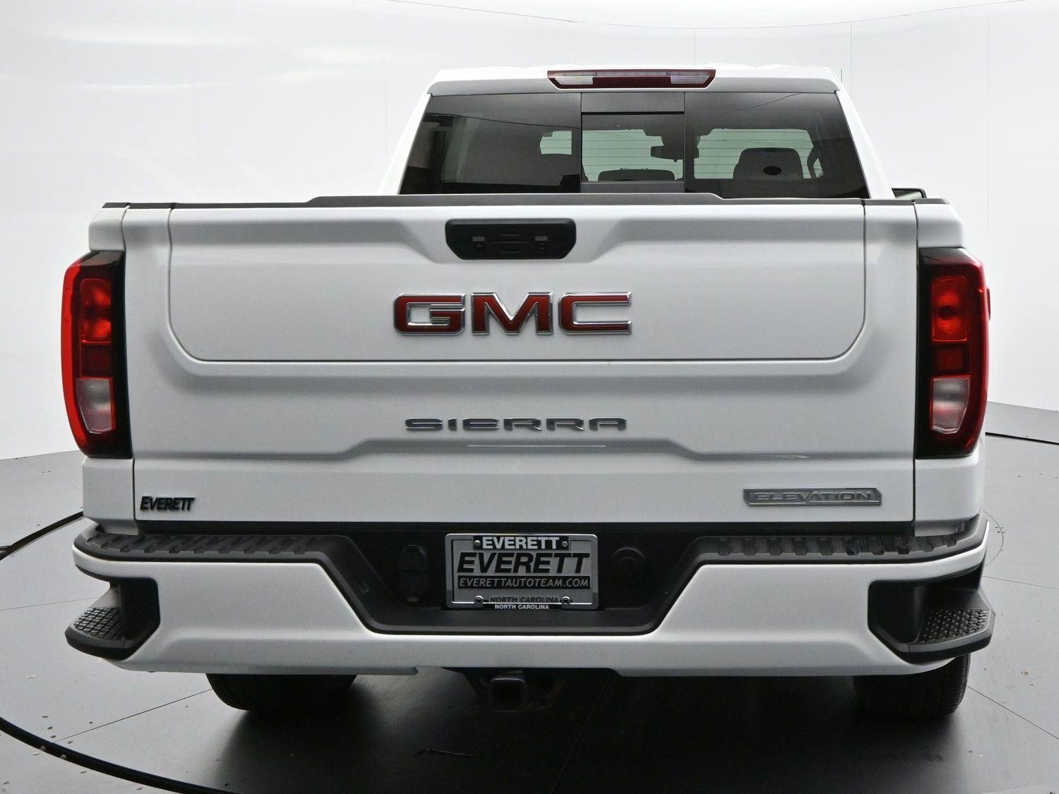 Used 2024 Summit White GMC Elevation image 6