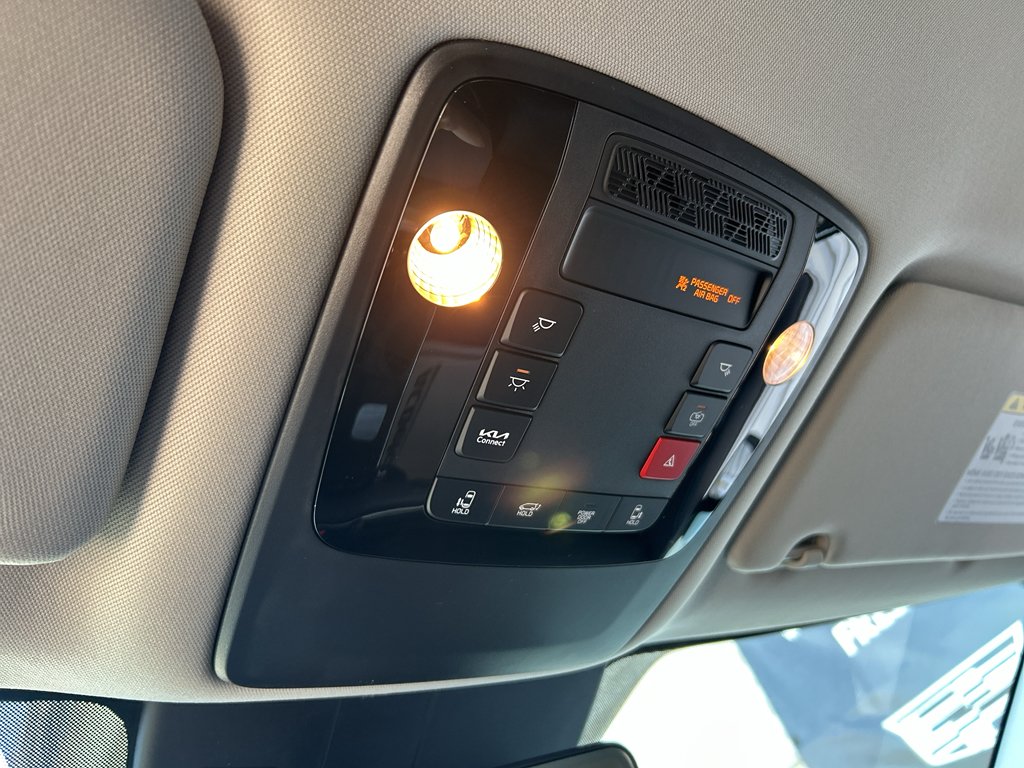 New 2026 Snow White Pearl Kia EX image 28