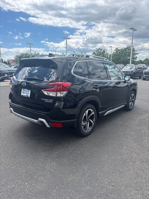 Used 2024 Crystal Black Silica Subaru Touring image 3