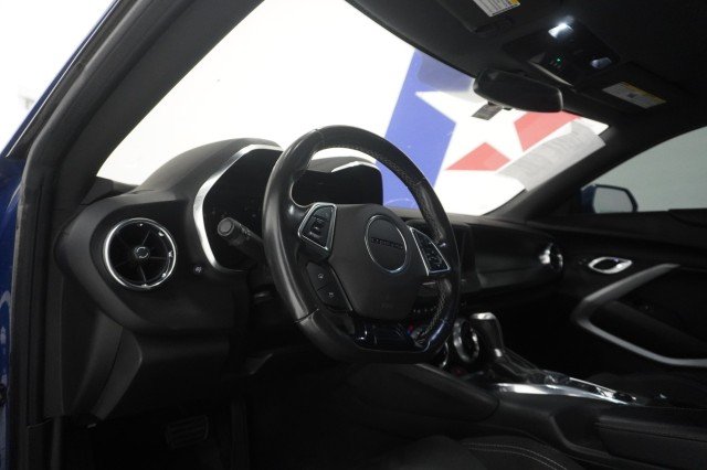 Used 2021  Chevrolet 1LS image 18