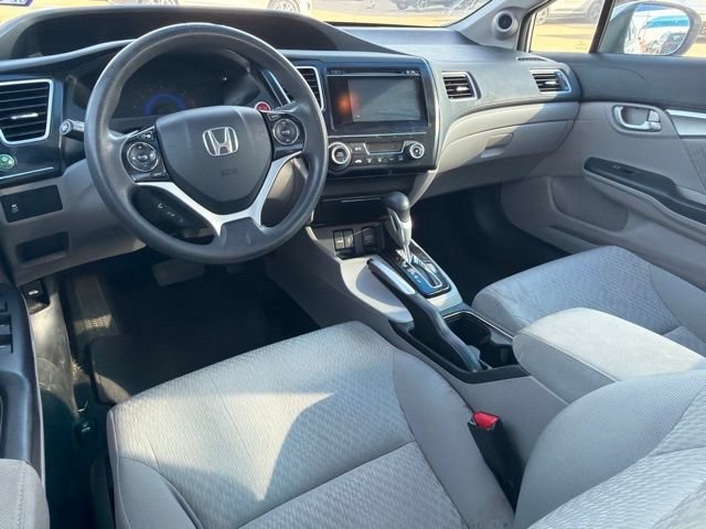Used 2015 Silver Honda EX image 2