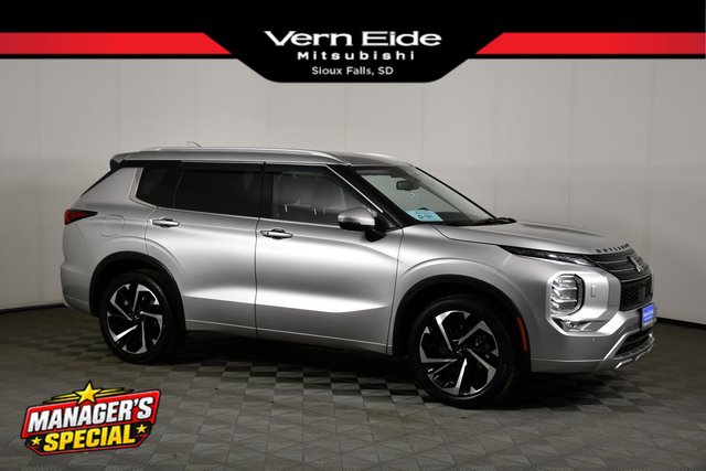 2024 Mitsubishi Outlander SEL