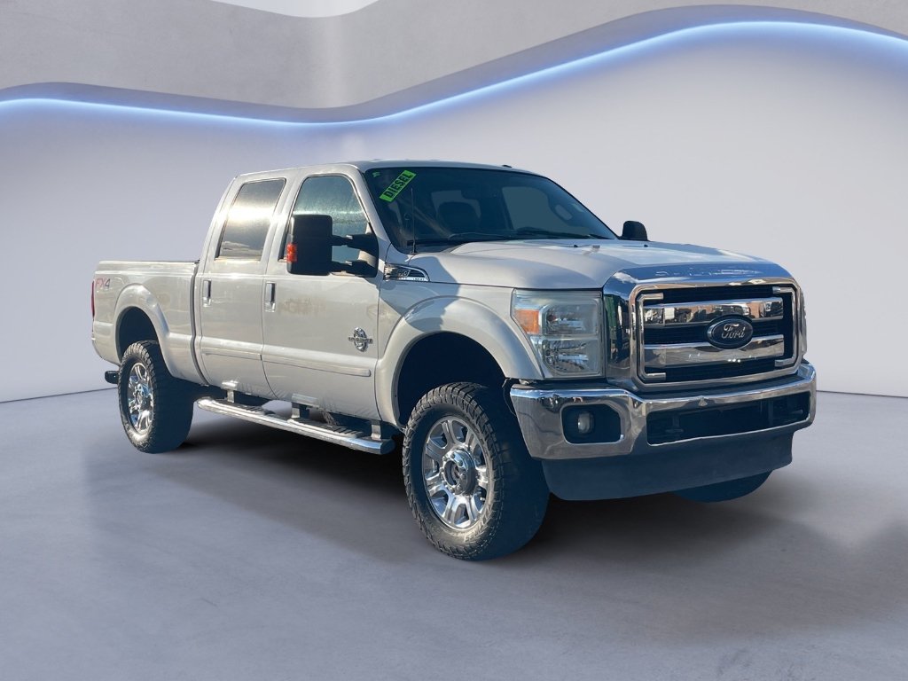 Used 2014 White Platinum Metallic Tri-Coat Ford Lariat image 1