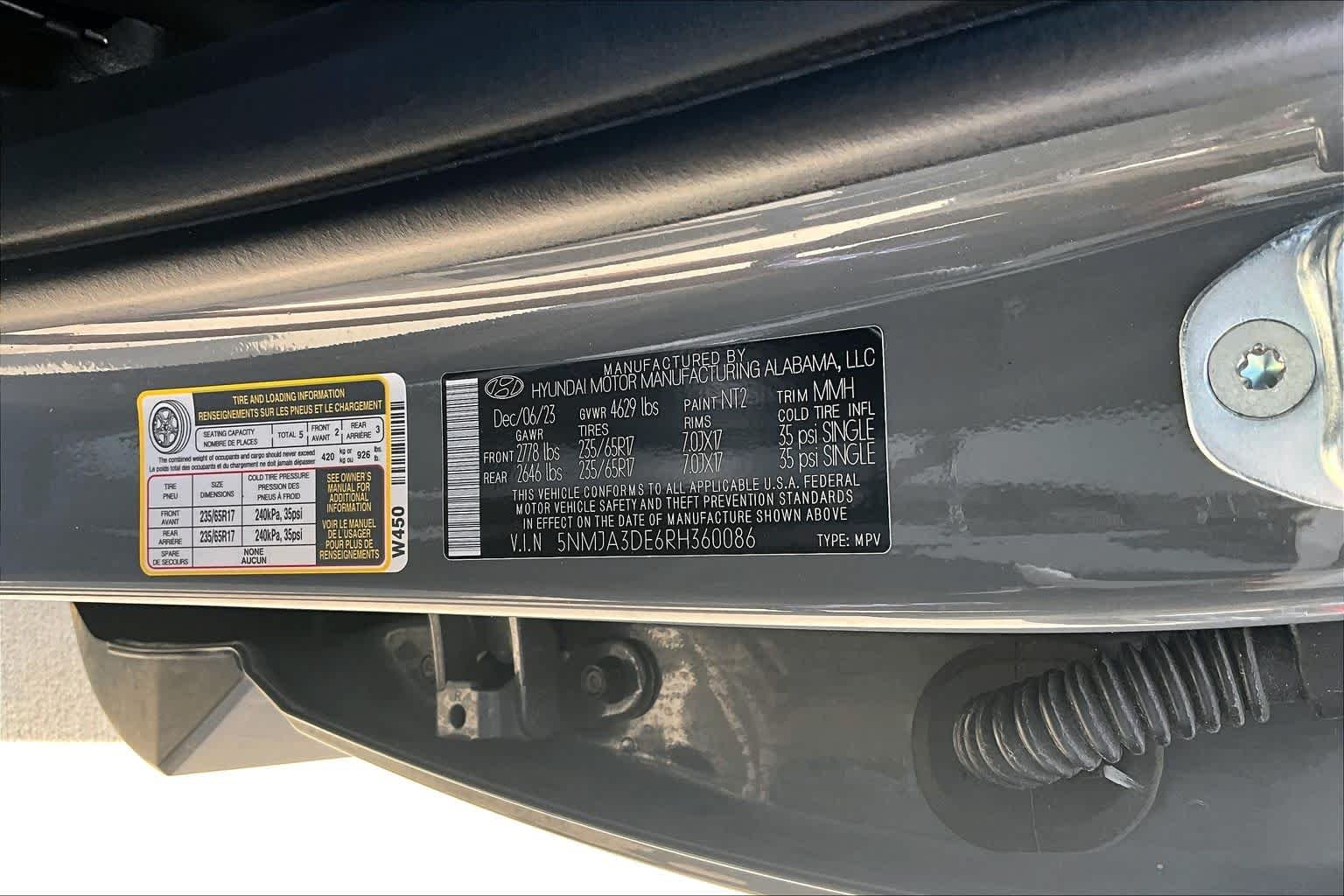 Used 2024 Hampton Gray Hyundai SE image 33