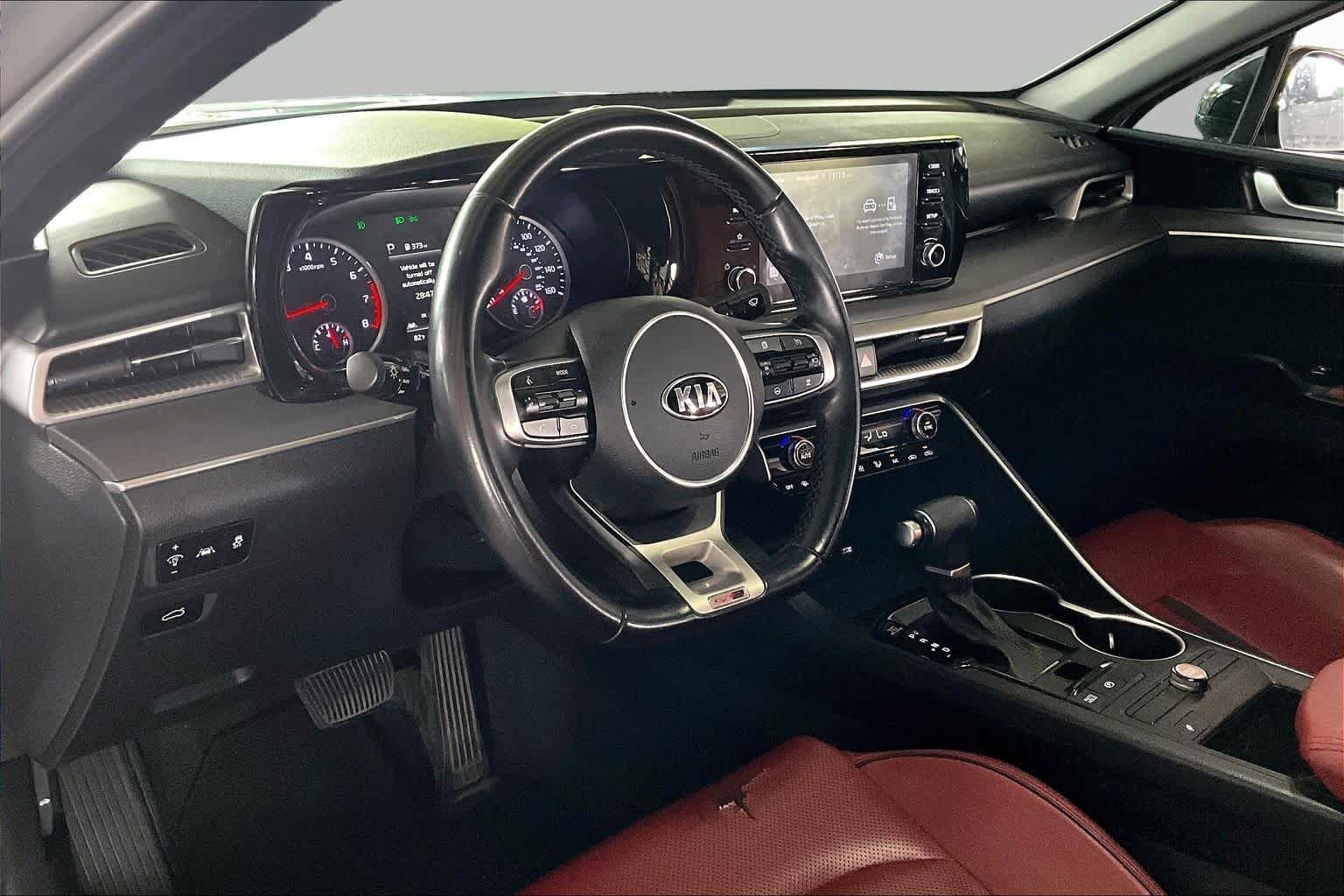 Used 2021 Wolf Gray Kia GT-Line image 16