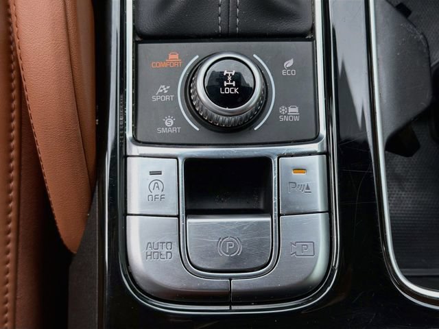 Used 2024 Dark Moss Kia SX Prestige X-Line image 32