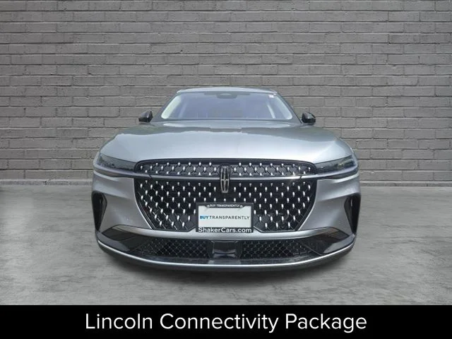New 2026 Silver Radiance Metallic Clearcoat Lincoln Premiere image 2