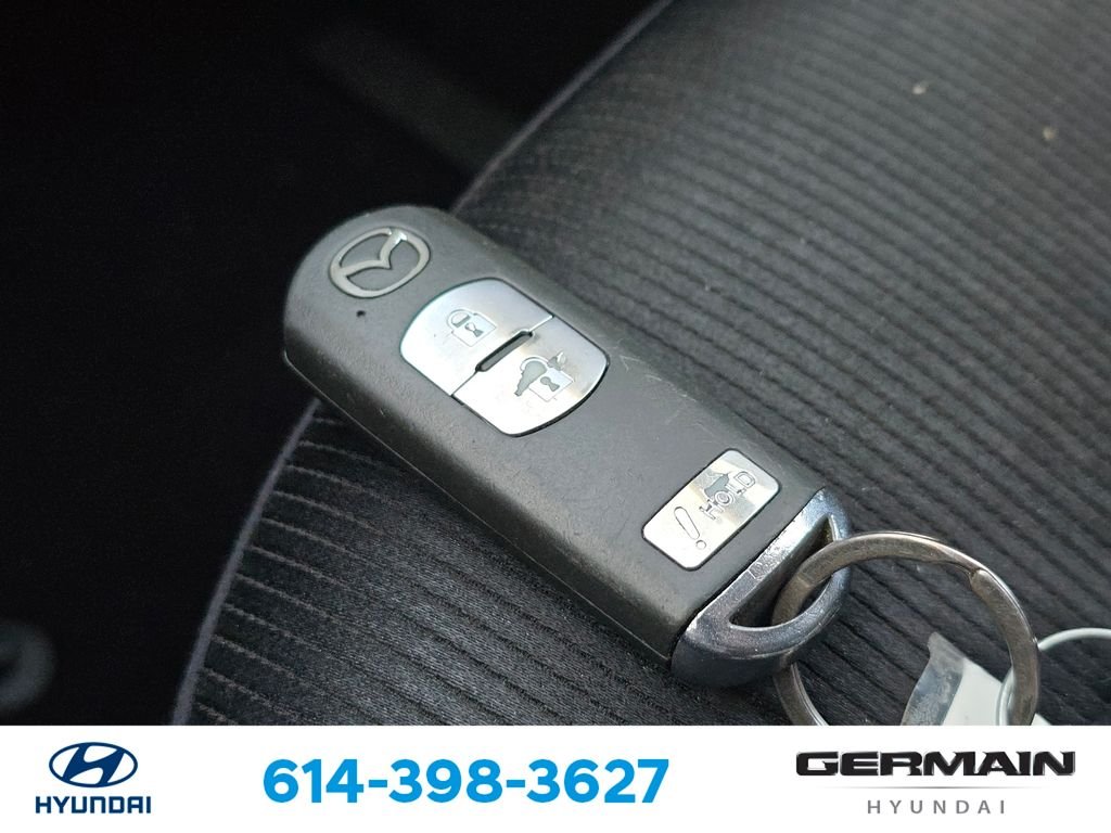 Used 2016 Blue Mazda Sport image 34
