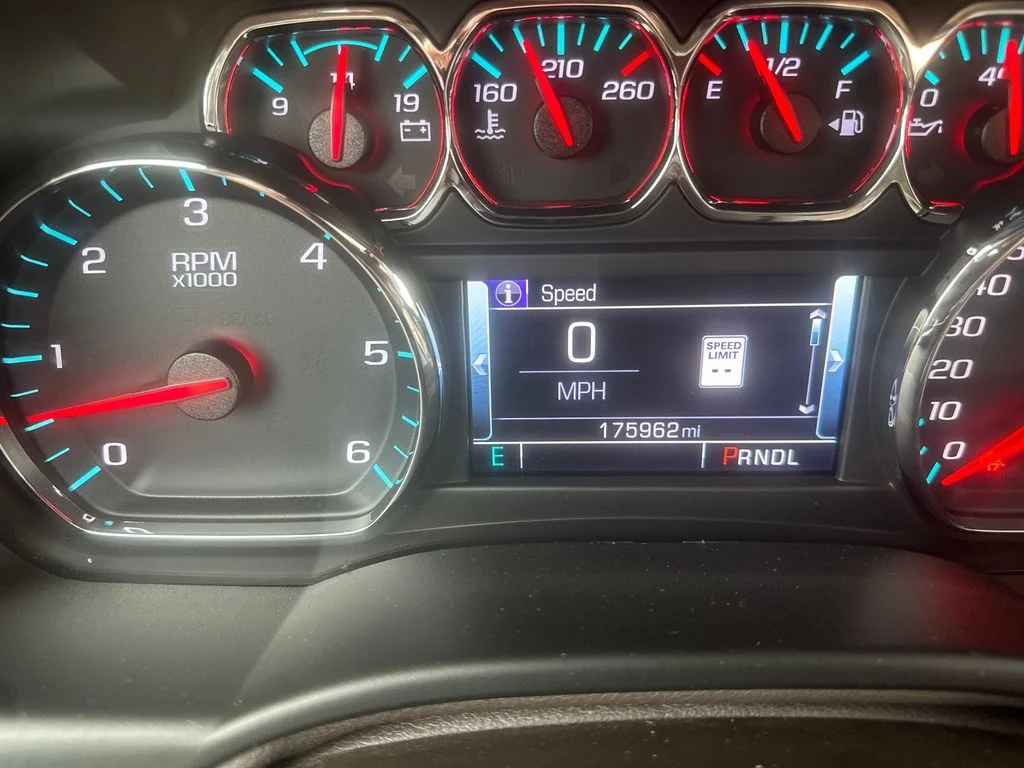 Used 2020 Red GMC SLT image 13