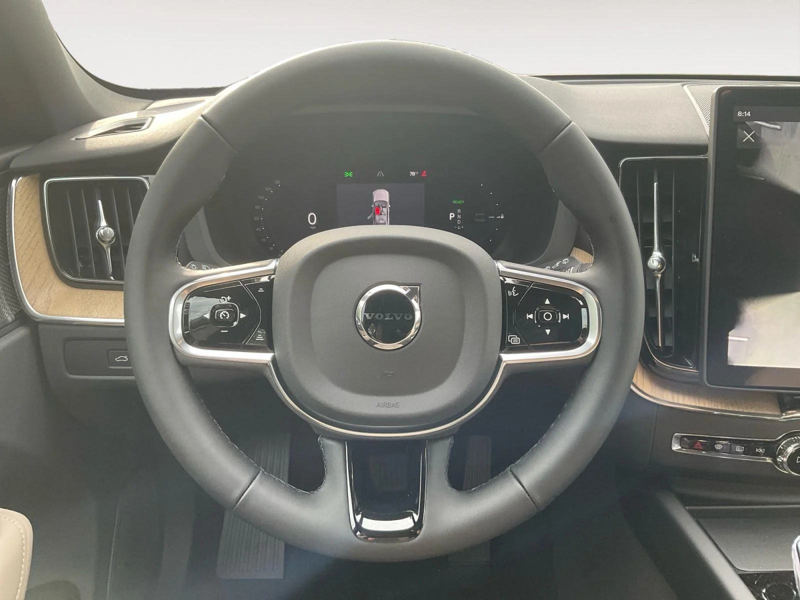 New 2026 Bright Dusk Metallic Volvo Plus image 11