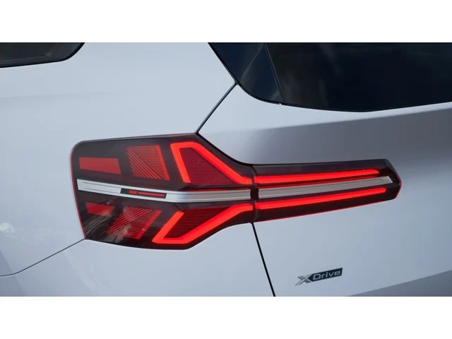New 2026 Alpine White BMW 30 xDrive image 8